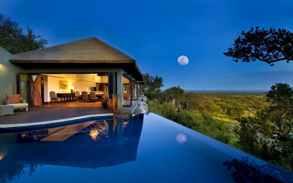 Tanzania Lodge Safaris